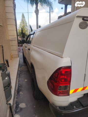 טויוטה היילקס