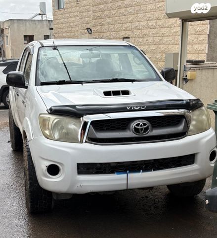 מודעת רכב טויוטה היילקס