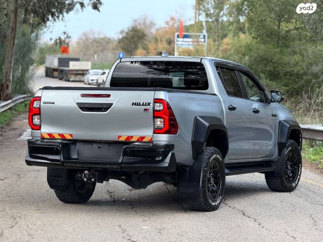 טויוטה היילקס