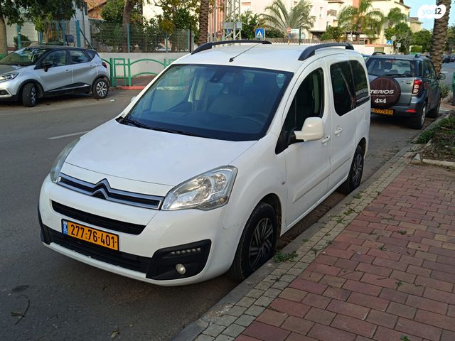 מודעת רכב סיטרואן ברלינגו