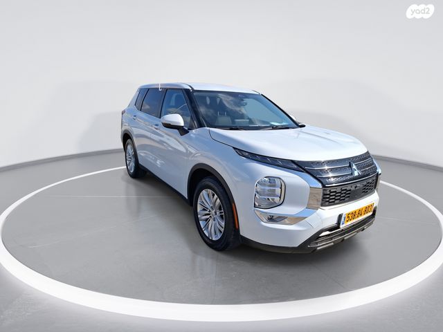 מיצובישי אאוטלנדר