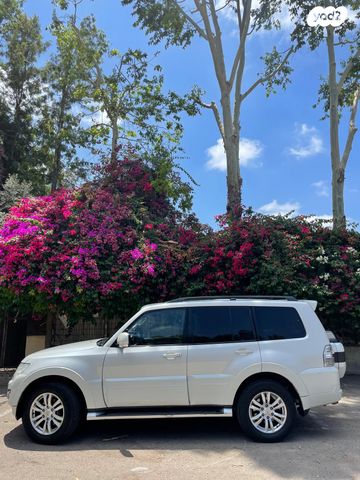 מודעת רכב מיצובישי פג'רו