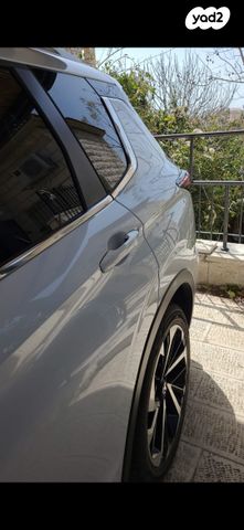 מיצובישי אאוטלנדר