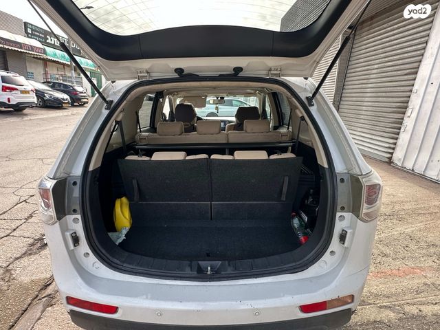 מיצובישי אאוטלנדר