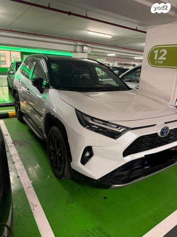 מודעת רכב טויוטה RAV4