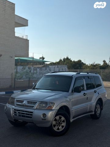 מיצובישי פג'רו