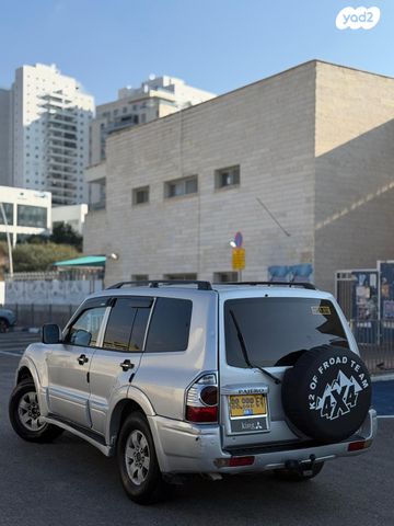 מיצובישי פג'רו