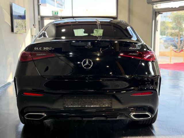 מרצדס-בנץ GLC קופה 