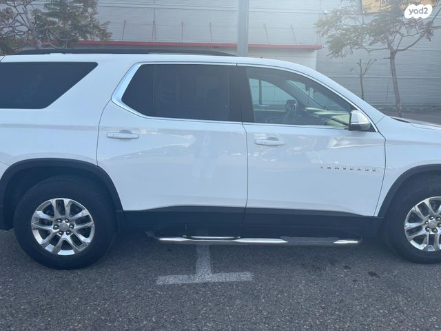 שברולט טראוורס