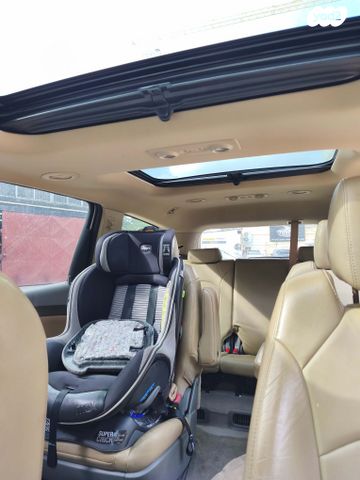 שברולט טראוורס