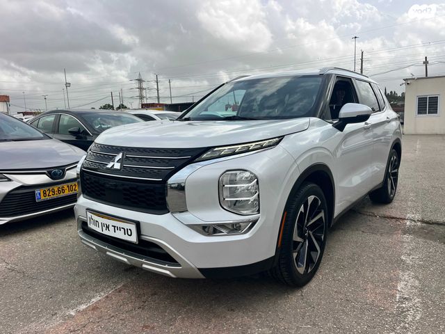 מודעת רכב מיצובישי אאוטלנדר 2