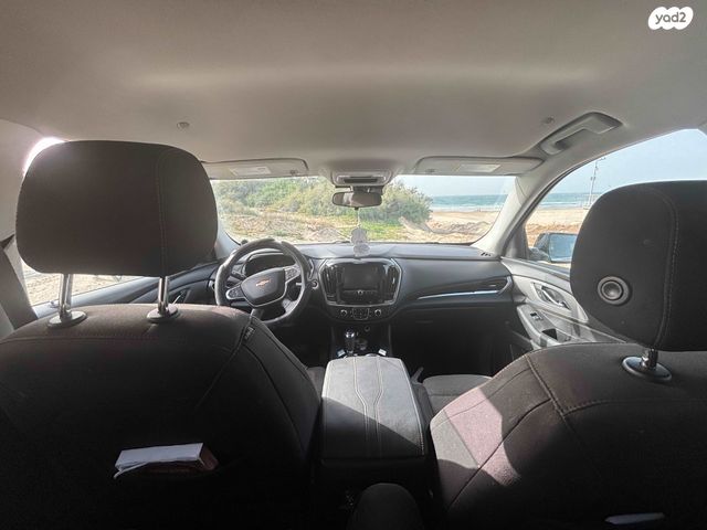 שברולט טראוורס