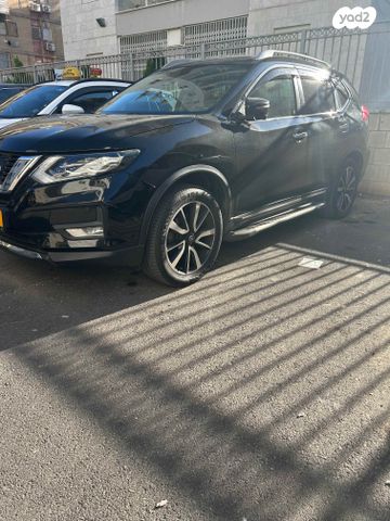 ניסאן אקס טרייל