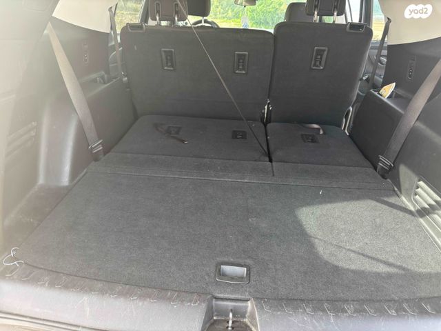 שברולט טראוורס