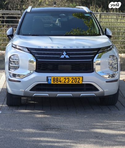 מודעת רכב מיצובישי אאוטלנדר