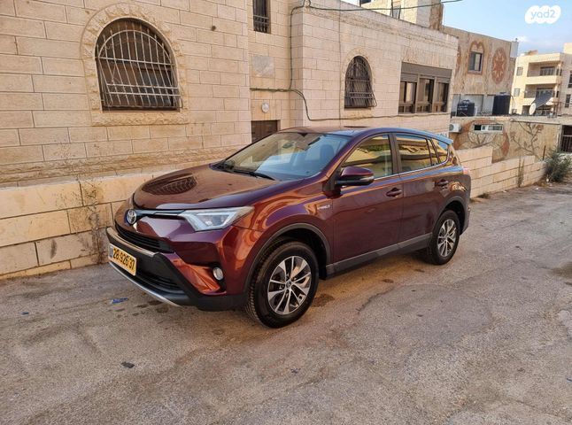 טויוטה RAV4