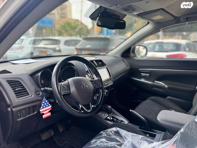 מיצובישי ASX