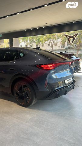 קופרה טווסקאן