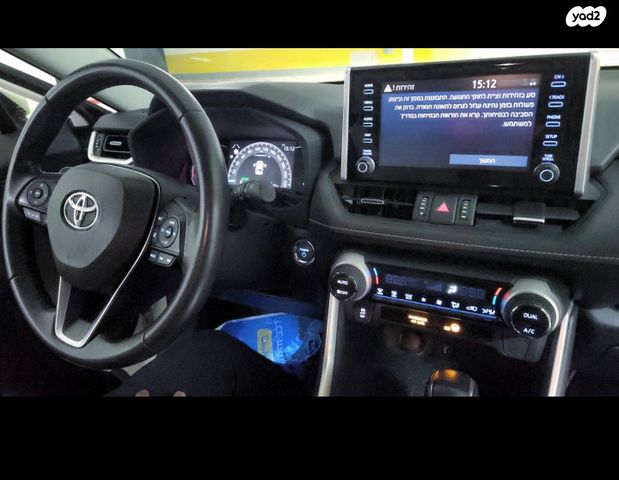 מודעת רכב טויוטה RAV4