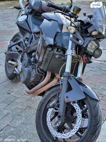 ב.מ.וו F800R