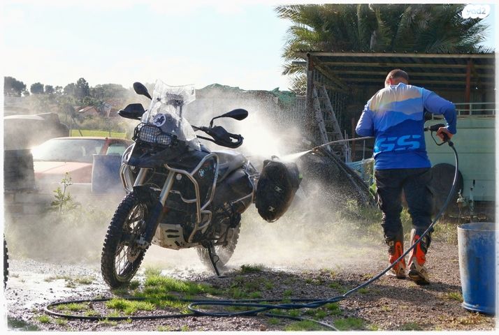 ב.מ.וו F800GS