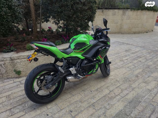 קאוואסאקי נינג'ה 650