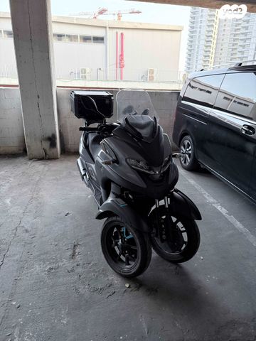 ימאהה טריסיטי 300