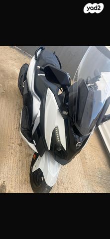 סאן יאנג קרוזים 300 אלפא