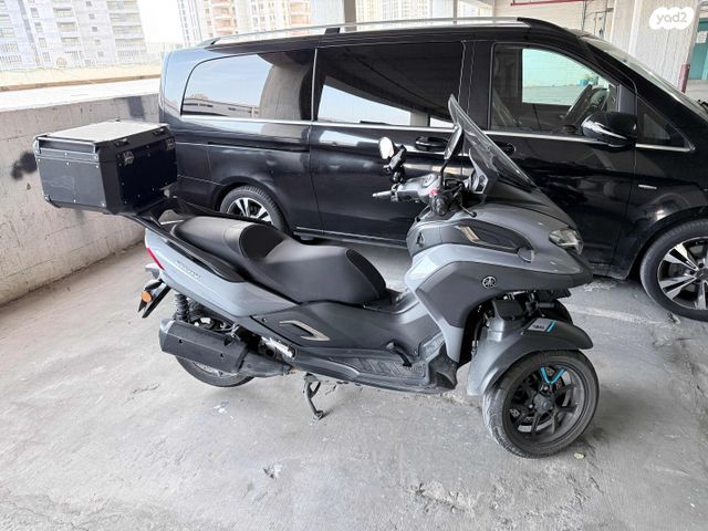 ימאהה טריסיטי 300