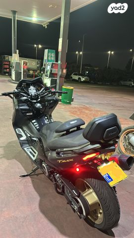 ימאהה T-Max 530