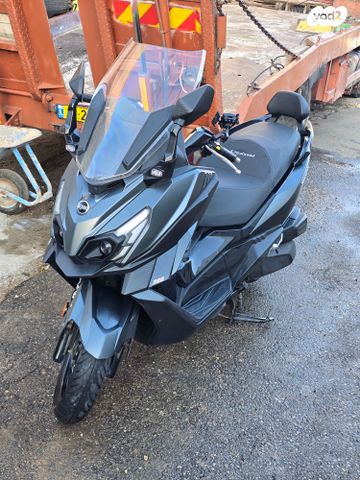 מודעת רכב סאן יאנג קרוזים 300 אלפא