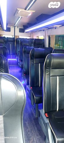 מיניבוסים ורכבי הסעות