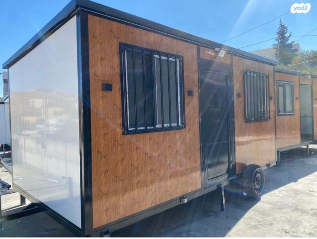 מודעת רכב נגרר (קראוון נגרר)