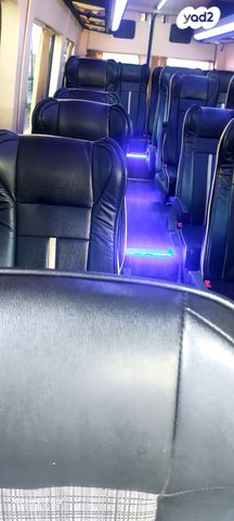 מיניבוסים ורכבי הסעות