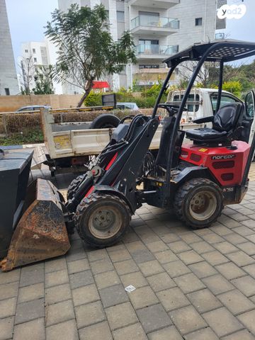 מודעת רכב מיני מעמיס