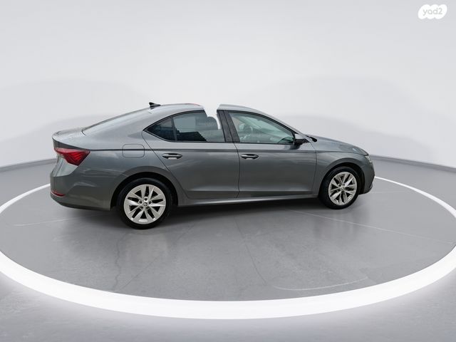 סקודה אוקטביה