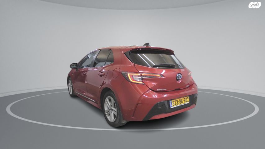 טויוטה קורולה