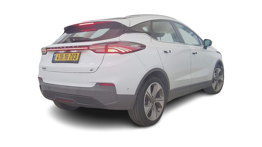 ג׳ילי Geometry C