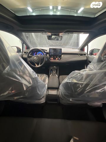 טויוטה קורולה