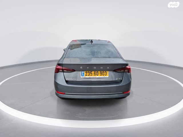 סקודה אוקטביה