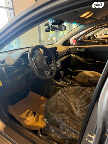 יונדאי איוניק