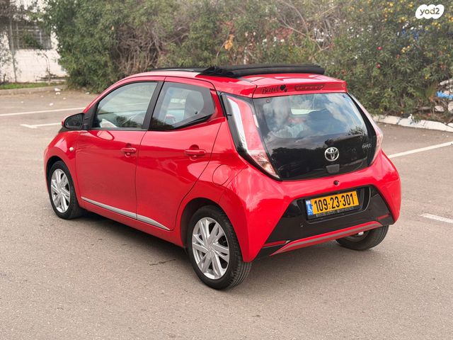 טויוטה אייגו