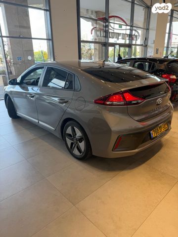 יונדאי איוניק