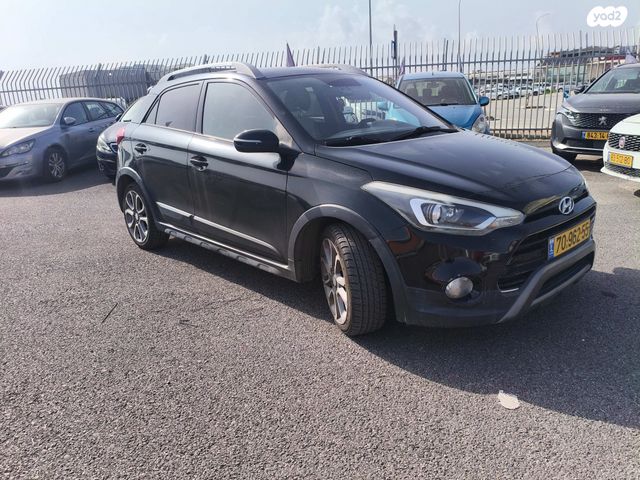 יונדאי I20 קרוס