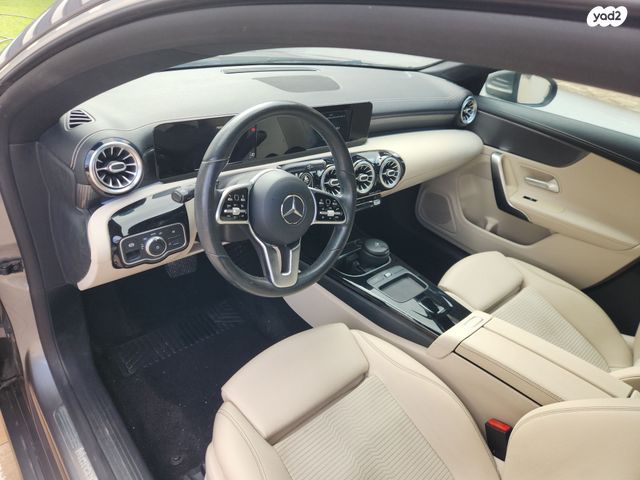 מרצדס-בנץ CLA