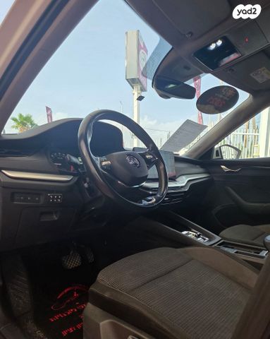 סקודה אוקטביה