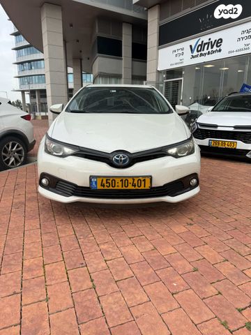 טויוטה אוריס