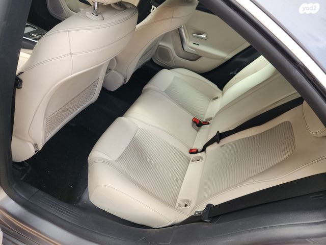 מרצדס-בנץ CLA