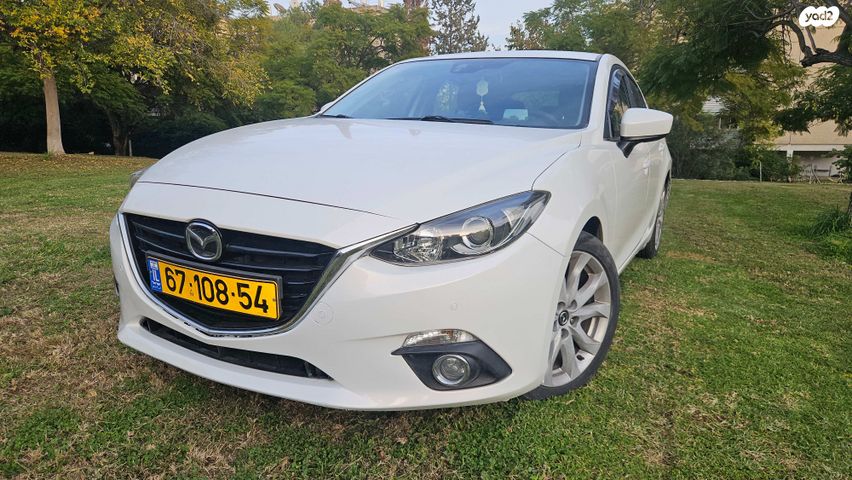 מודעת רכב מאזדה 3