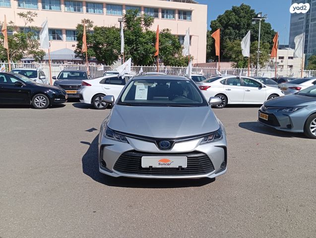 טויוטה קורולה